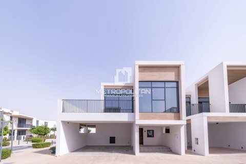 Villa in Bliss, Arabian Ranches 3, Dubai 4 bedrooms, 268 sq.m. № 73701 - photo 1