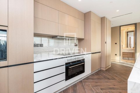 Apartment in Zabeel, Dubai 2 bedrooms, 150 sq.m. № 20462 - photo 9