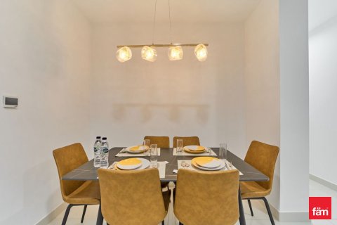 Купить квартиру в Dubai Sports City, Дубай: 2 спальни, 99.2м², № 90203 - фото 17