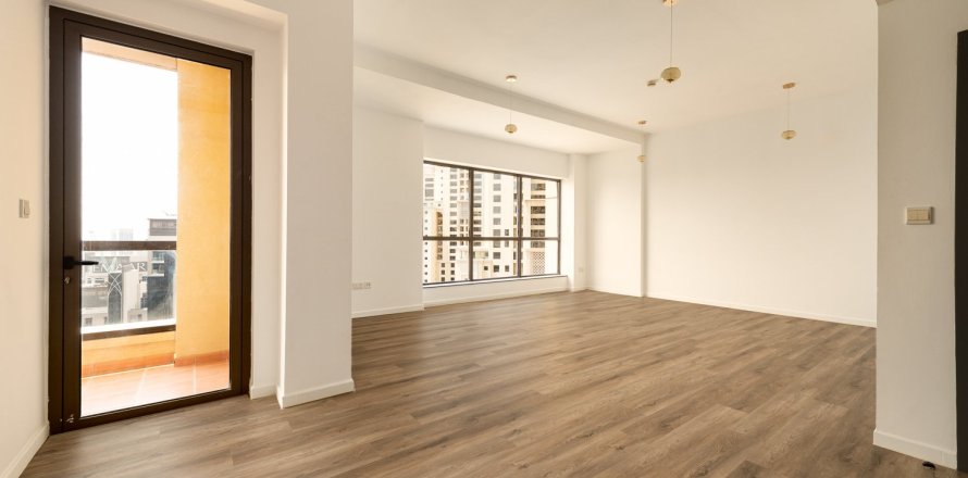 Apartment in Jumeirah Beach Residence, Dubai 2 bedrooms, 119.84 sq.m. № 140198