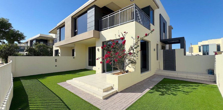 Adosado en Maple 1, Dubai Hills Estate, Dubai, 5 dormitorios, 254.06 m², № 140199
