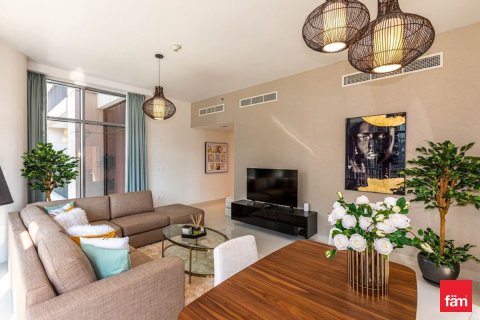 Apartment in Downtown Dubai (Downtown Burj Dubai), Dubai 1 bedroom, 107.7 sq.m. № 100077 - photo 4