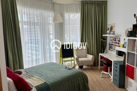 Apartment in Dubai Marina, Dubai 2 bedrooms, 186.55 sq.m. № 120874 - photo 4