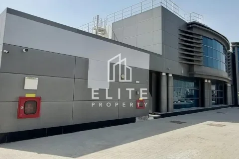 Usine à Dubai, 8406 m², № 56023 - photo 1