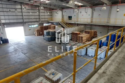 Usine à Dubai, 8406 m², № 56023 - photo 14