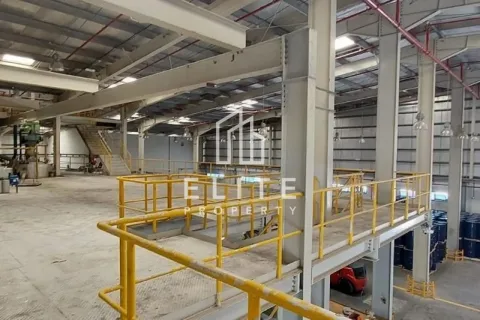 Usine à Dubai, 8406 m², № 56023 - photo 12
