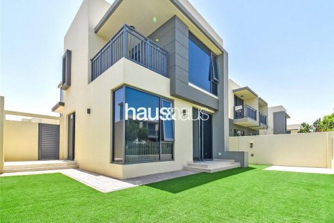 Villa en Maple at Dubai Hills Estate, Dubai Hills Estate, Dubai, 4 dormitorios, 211 m², № 45202 - foto 2