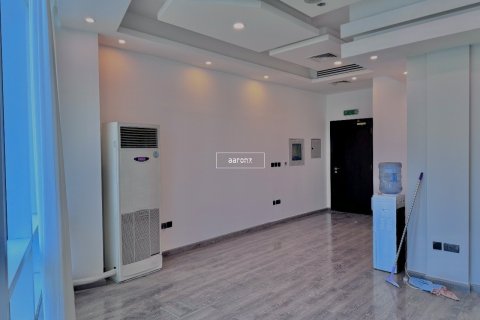 Снять в аренду офис в Бизнес-Бэе, Дубай: 95.1м², № 51026 - фото 6