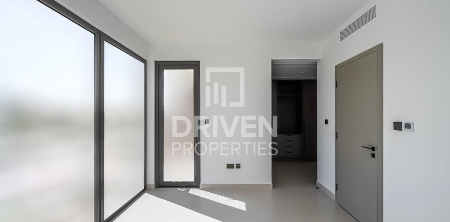 Villa à Aura, Tilal Al Ghaf, Dubai, 4 chambres, 233.74 m², № 129573