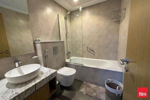 Apartment in Business Bay, Dubai 3 bedrooms, 120.9 sq.m. № 96155 - photo 21