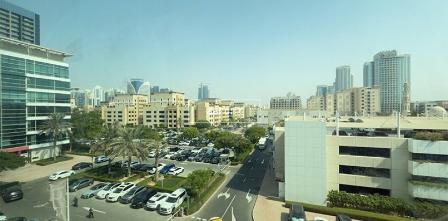 Bureau à Sheikh Zayed Road, Dubai, 458.3 m², № 54835