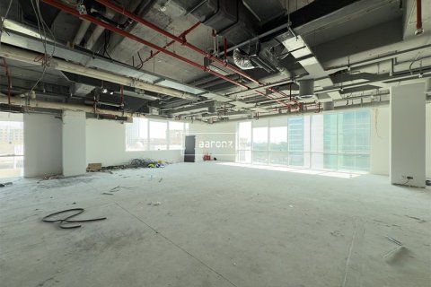 Bureau à Sheikh Zayed Road, Dubai, 458.3 m², № 54835 - photo 2