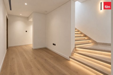Villa en Tilal Al Ghaf, Dubai, 5 dormitorios, 270.7 m², № 141772 - foto 7