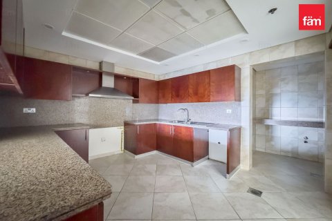 Appartement à Dubai, 3 chambres, 241.5 m², № 141773 - photo 4