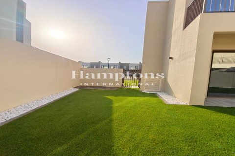 Villa in Dubai South (Dubai World Central), Dubai 4 bedrooms, 237.36716500 sq.m. № 95873 - photo 19