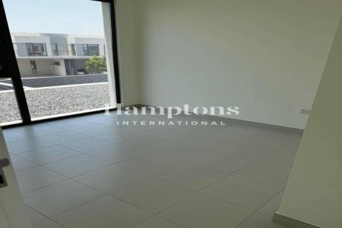 Villa in Dubai South (Dubai World Central), Dubai 4 bedrooms, 237.36716500 sq.m. № 95873 - photo 11