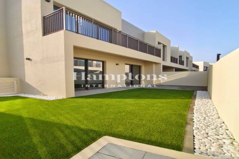 Villa in Dubai South (Dubai World Central), Dubai 4 bedrooms, 237.36716500 sq.m. № 95873 - photo 16