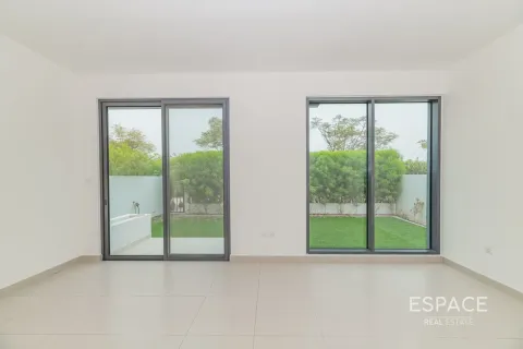 Villa in Dubai Hills Estate, Dubai 4 bedrooms, 231 sq.m. № 122903
