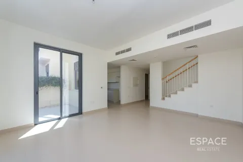 Villa in Dubai Hills Estate, Dubai 3 bedrooms, 211 sq.m. № 122906 - photo 8