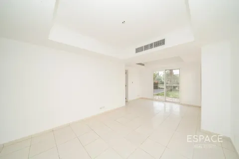 Villa à Springs 6, The Springs, Dubai, 3 chambres, 209 m², № 122905 - photo 2