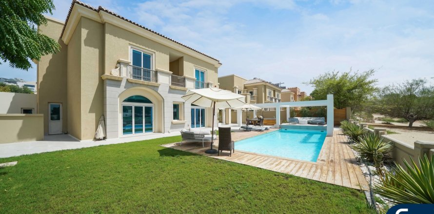 فيلا في Victory Heights, Dubai Sports City, دبي 5 غرف نوم , 542 م² رقم 75936