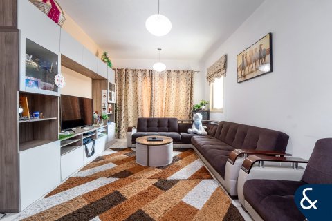 Купить квартиру в Greens, Дубай: 2 спальни, 107м², № 75942 - фото 6