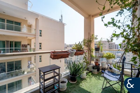 Купить квартиру в Greens, Дубай: 2 спальни, 107м², № 75942 - фото 12