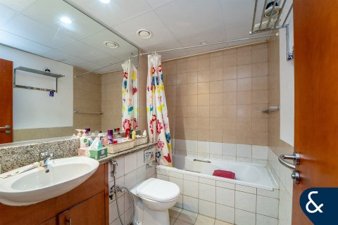 Купить квартиру в Greens, Дубай: 2 спальни, 107м², № 75942 - фото 10