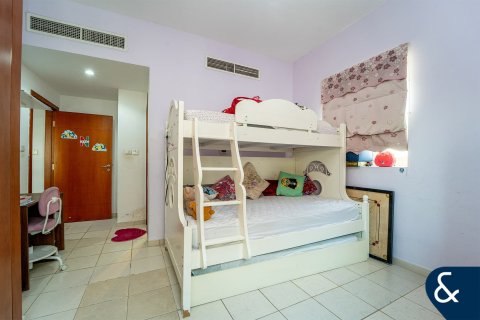 Купить квартиру в Greens, Дубай: 2 спальни, 107м², № 75942 - фото 9