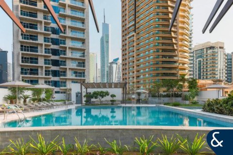 Apartamento en Silverene, Dubai Marina, Dubai, 1 dormitorio, 57 m², № 75944 - foto 3