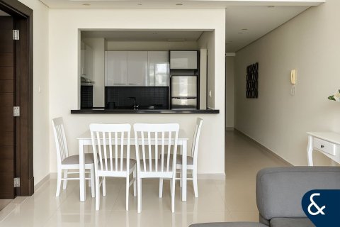 Apartamento en Silverene, Dubai Marina, Dubai, 1 dormitorio, 57 m², № 75944 - foto 12