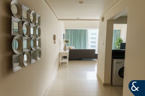 Apartamento en Silverene, Dubai Marina, Dubai, 1 dormitorio, 57 m², № 75944 - foto 6