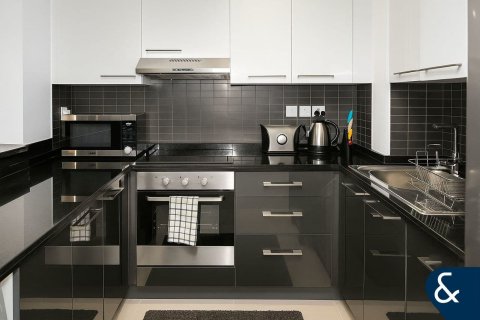 Apartamento en Silverene, Dubai Marina, Dubai, 1 dormitorio, 57 m², № 75944 - foto 11