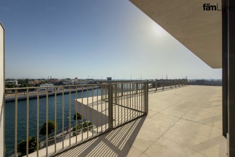 Apartment in Dubai 3 bedrooms, 335.7 sq.m. № 110654 - photo 20