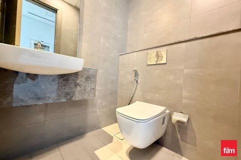 Apartment in Al Satwa, Dubai 2 bedrooms, 104.8 sq.m. № 110664 - photo 9