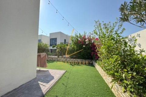 Villa à Dubai Hills Estate, Dubai, 3 chambres, 203 m², № 70757 - photo 2