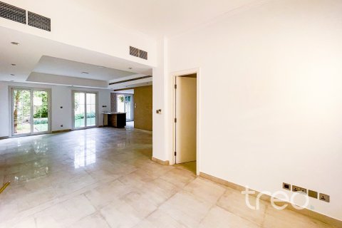 Villa à The Springs, Dubai, 3 chambres, 228.08 m², № 120241 - photo 4