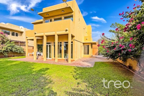 Villa in Saheel, Arabian Ranches, Dubai 3 bedrooms, 294.13 sq.m. № 120238 - photo 2