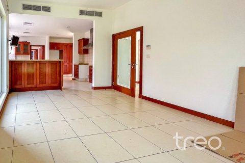 Villa in Saheel, Arabian Ranches, Dubai 3 bedrooms, 294.13 sq.m. № 120238 - photo 8