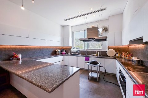 Villa en Dubai Hills Estate, Dubai, 5 dormitorios, 1257.6 m², № 8491 - foto 16