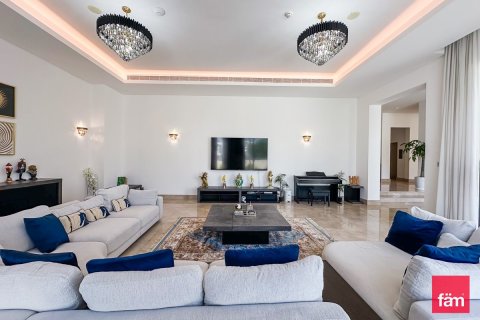 Villa en Dubai Hills Estate, Dubai, 5 dormitorios, 1257.6 m², № 8491 - foto 2