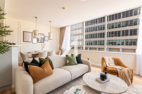 Снять в аренду квартиру в Дубае: 2 спальни, 118.5м², № 9938 - фото 1