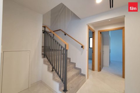 Townhouse in Dubai 4 bedrooms, 237.5 sq.m. № 9937 - photo 10