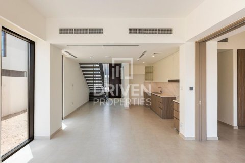 Villa en The Valley, Dubai, 3 dormitorios, 174.01 m², № 140409