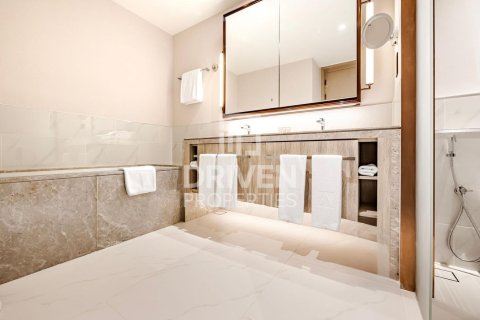 Apartment in Address Harbour Point, Dubai Creek Harbour (The Lagoons), Dubai 3 bedrooms, 132.48 sq.m. № 138342 - photo 13