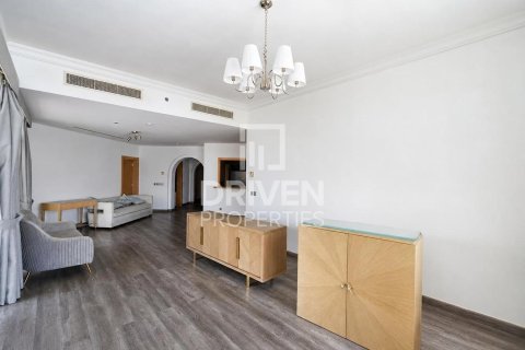 Appartement à Shoreline Apartments, Palm Jumeirah, Dubai, 3 chambres, 200.21 m², № 126671 - photo 4
