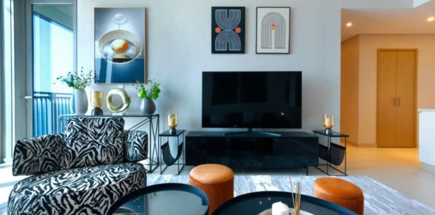 Apartment in Umm Suqeim, Dubai 1 bedroom, 81.4 sq.m. № 141448