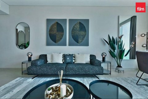 Apartment in Umm Suqeim, Dubai 1 bedroom, 81.4 sq.m. № 141448 - photo 3