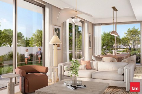 Купить виллу в Дубае: 4 спальни, 332.7м², № 60182 - фото 2