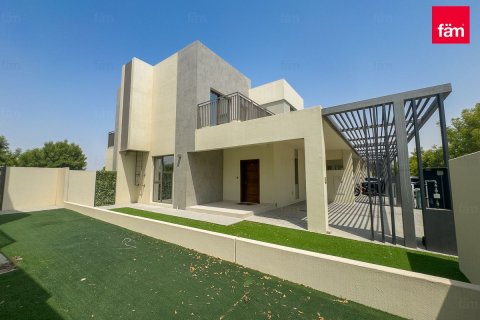 Villa à Dubai, 4 chambres, 248.1 m², № 100305 - photo 2